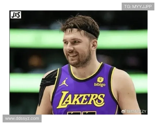 浓眉增重引发热议自曝体重变化背后原因球迷调侃与东契奇无关